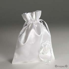 Bolsa para boda con flor blanca