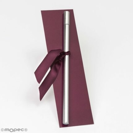 Rotulador simply plateado decorado con punto de libro granate.